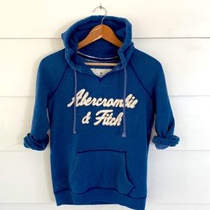 Y2K Vintage Abercrombie & Fitch 3/4 Sleeve Hoodie
